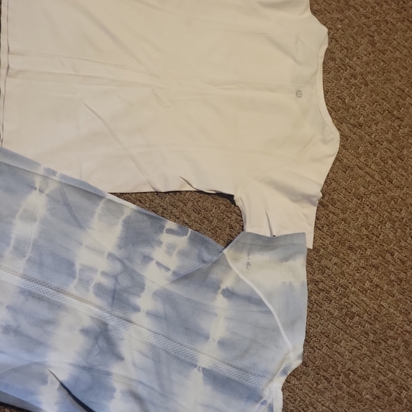 Lot of 2 Lululemon swiftly tops size 6 - Picture 2 of 6